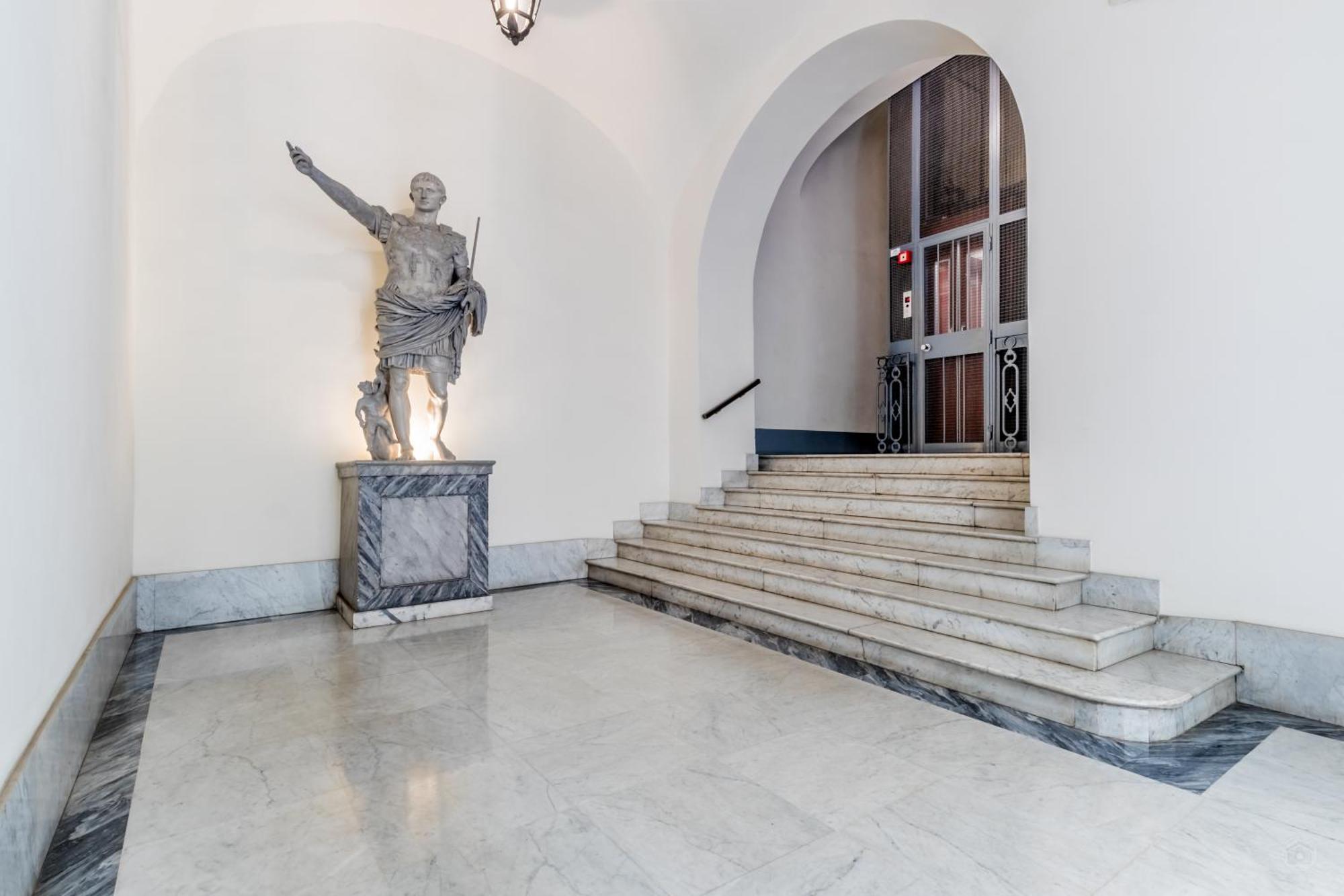 Attico Nel Cuore Di Roma Con Box Privato Per Auto 외부 사진